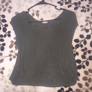 🌟OLIVE GREEN CROP TOP🌟